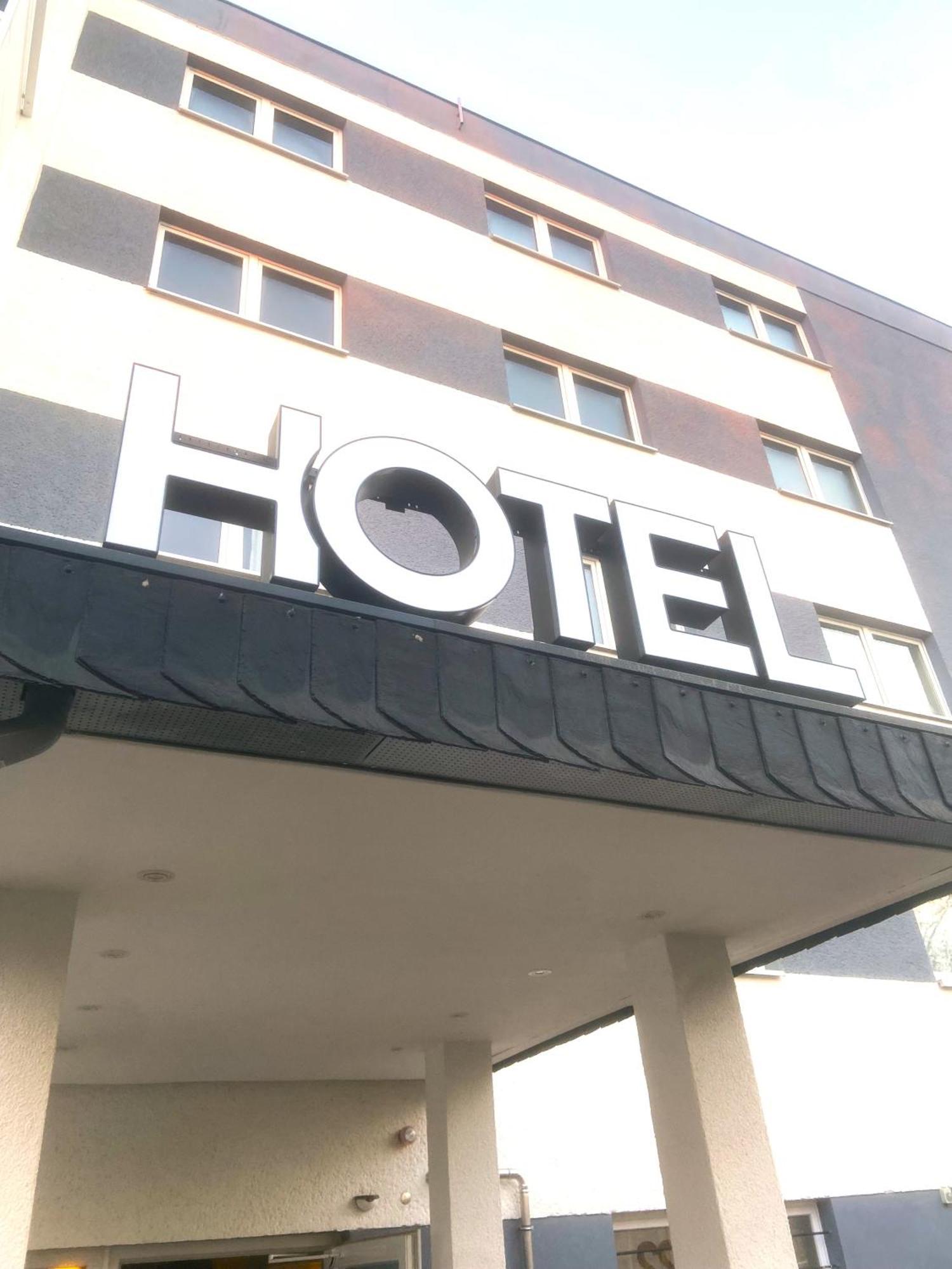 Hotel 22 Dessau-Rosslau Exterior photo